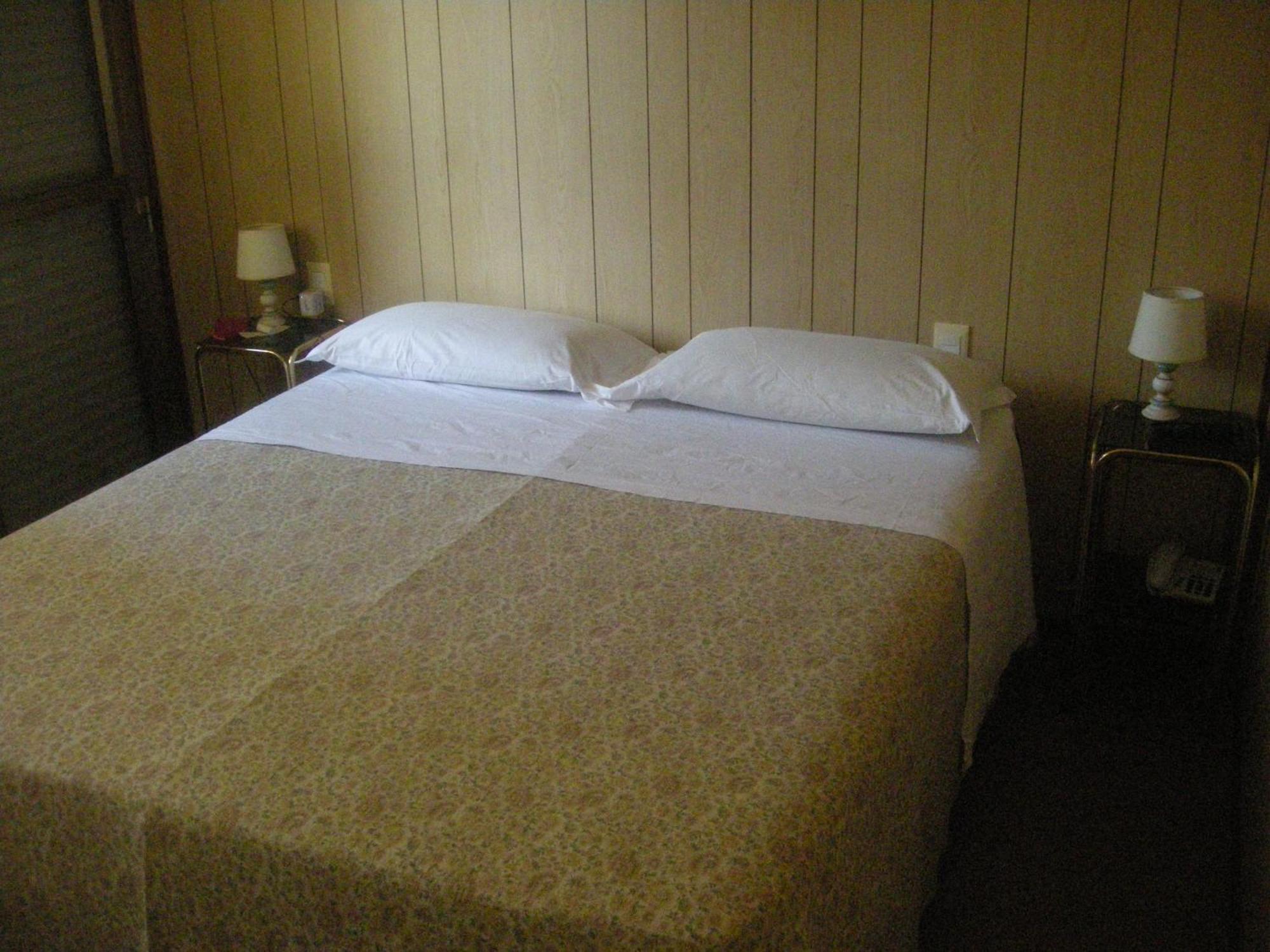 Albergo Nyers Perugia Zimmer foto